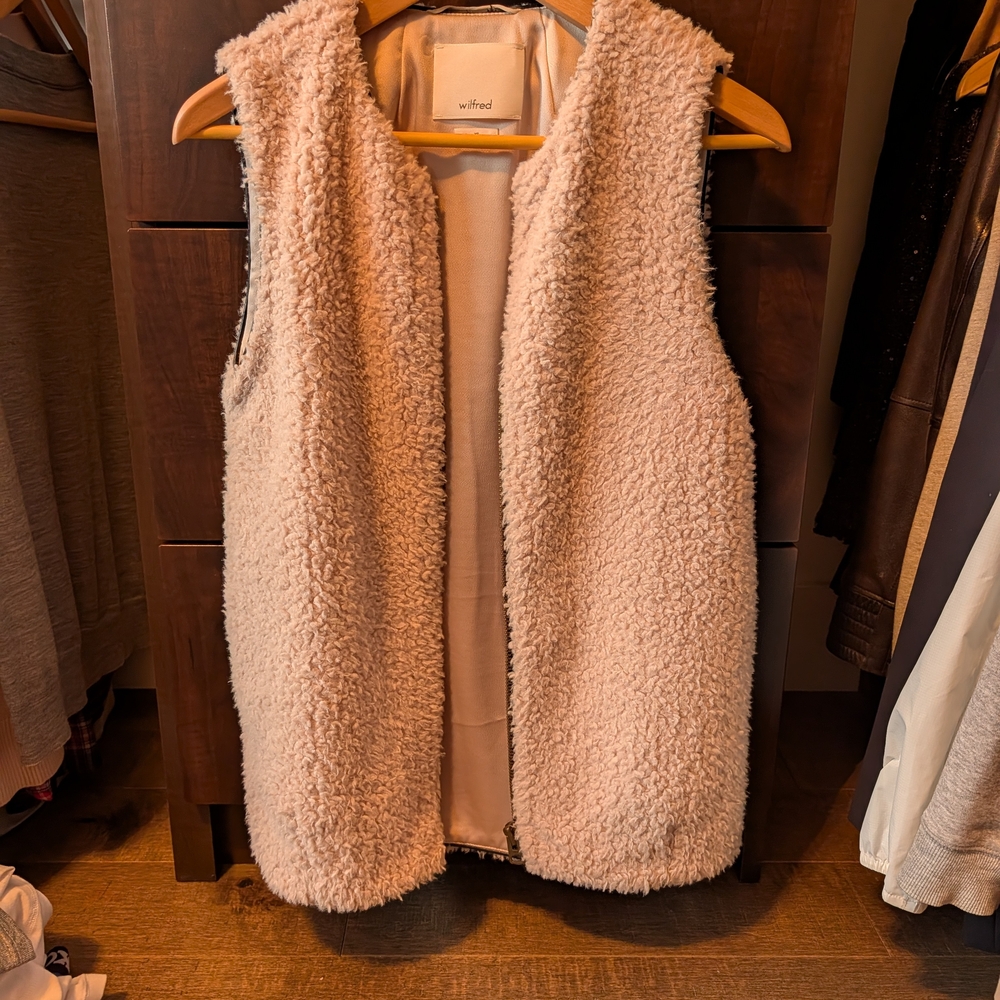Wilfred Creamy White Faux Sherpa Vest
